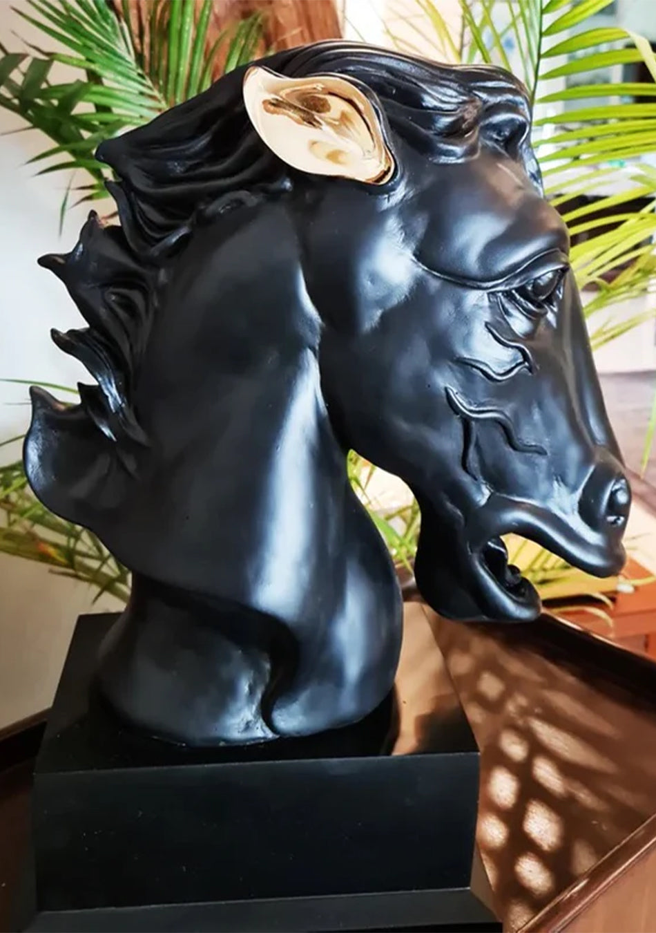 Majestic Stallion Head Sculpture