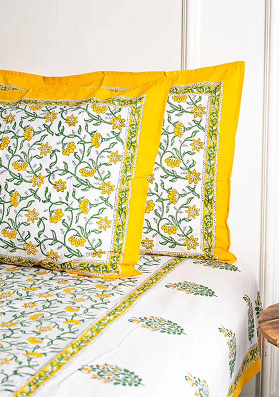 Banana Bedsheet