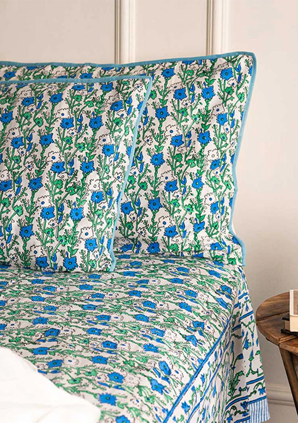 Blueberry Bedsheet