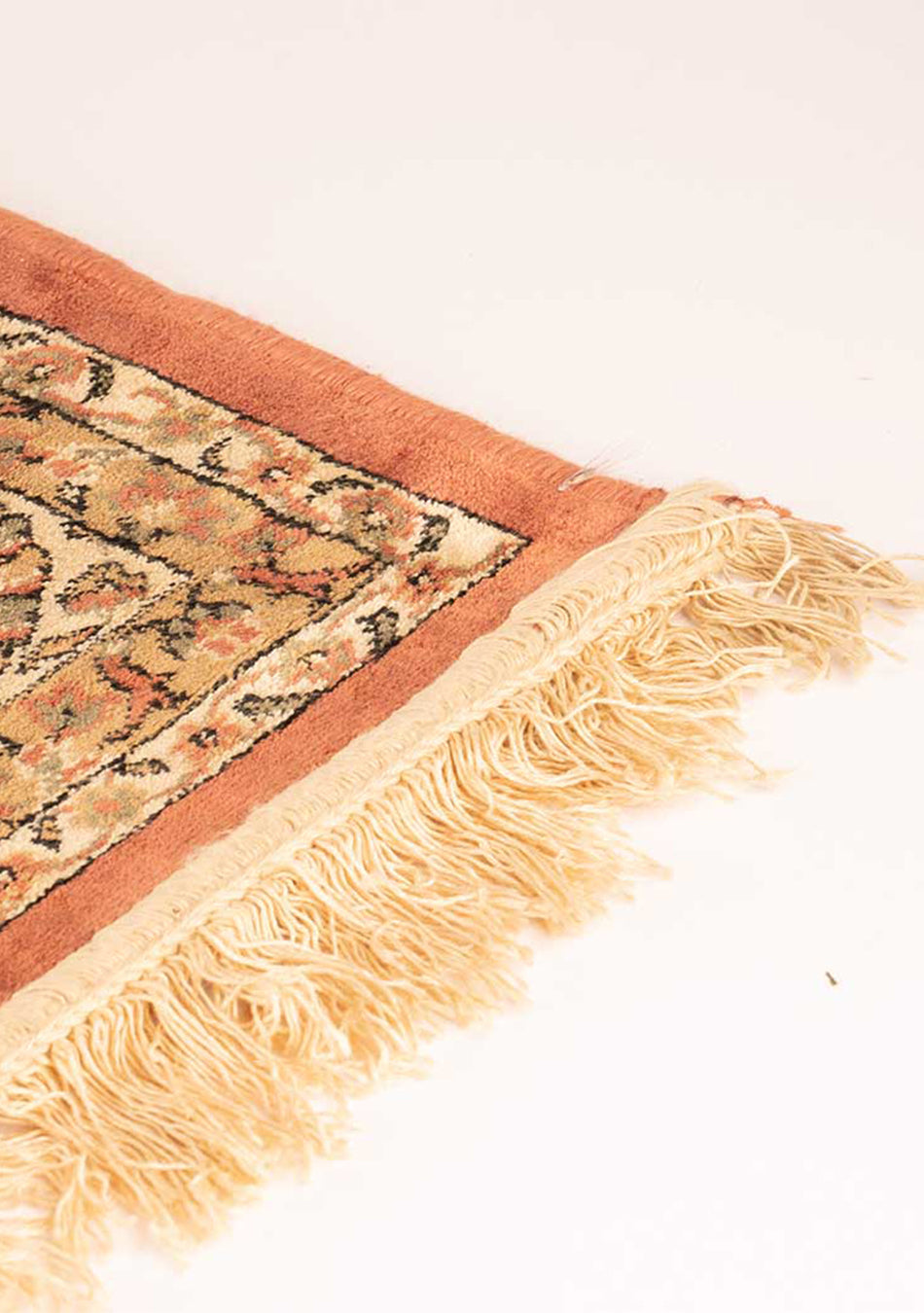 Jeita Grotto Silk Carpet
