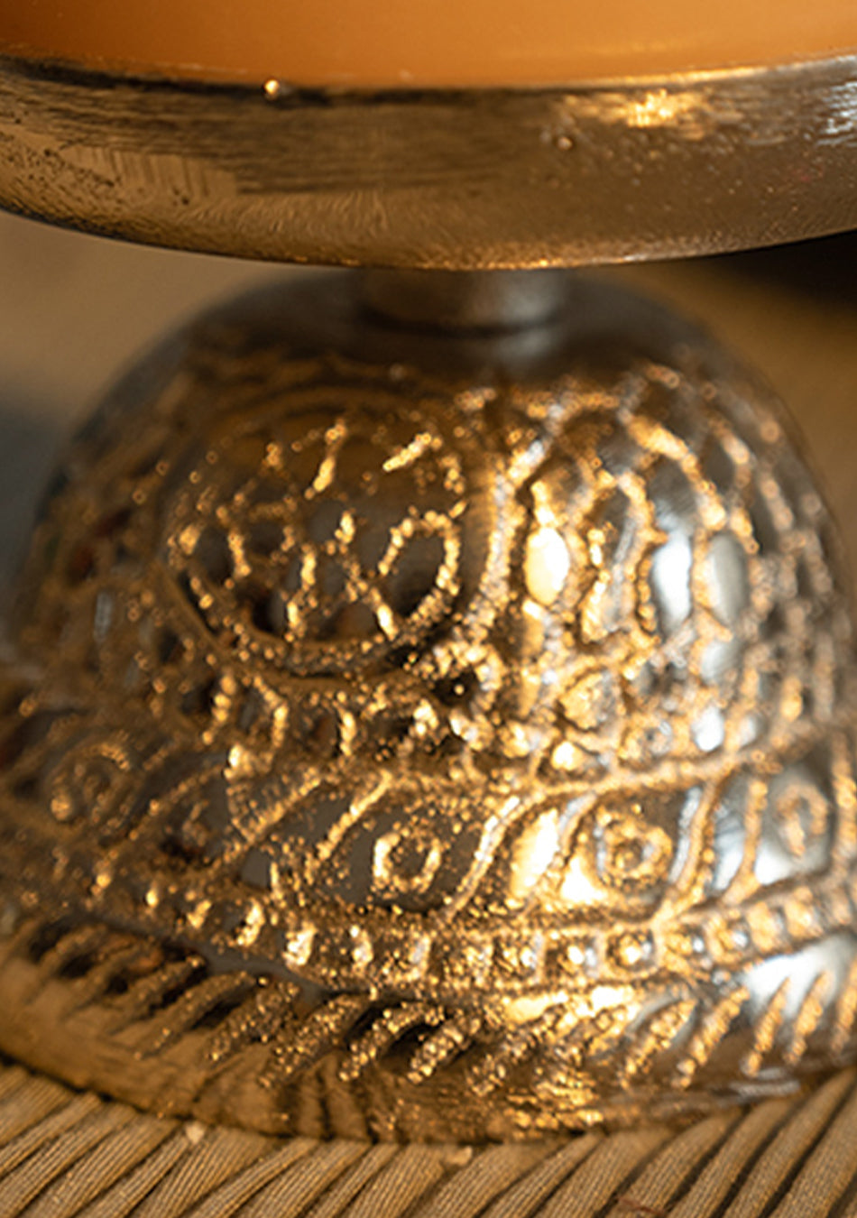 Silver Sheen Candlestand