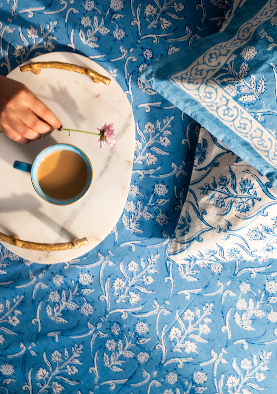 White Bouquet Bedsheet