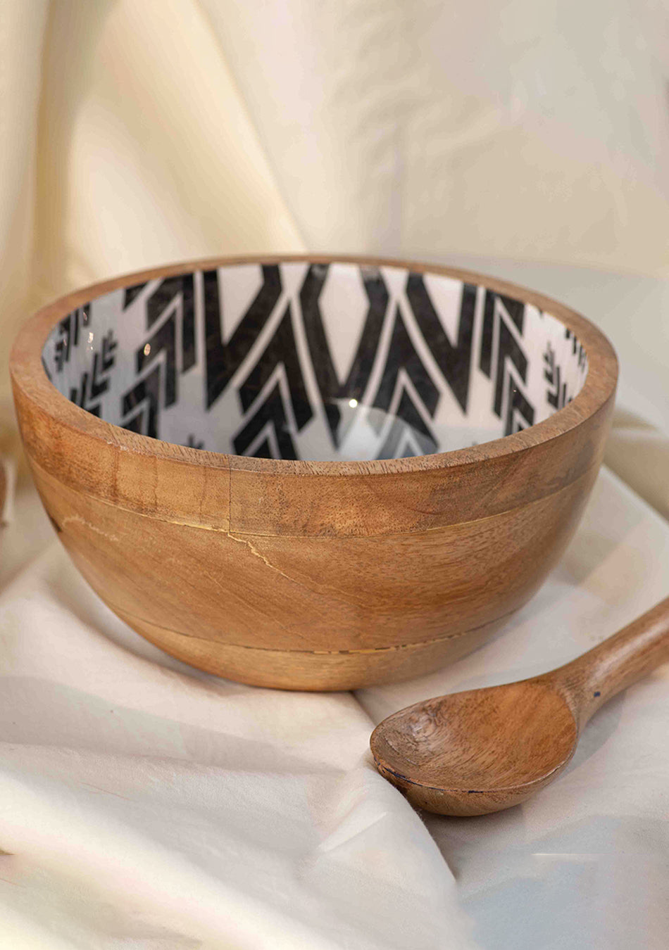 Zebra Salad Bowl with Serving Spoon