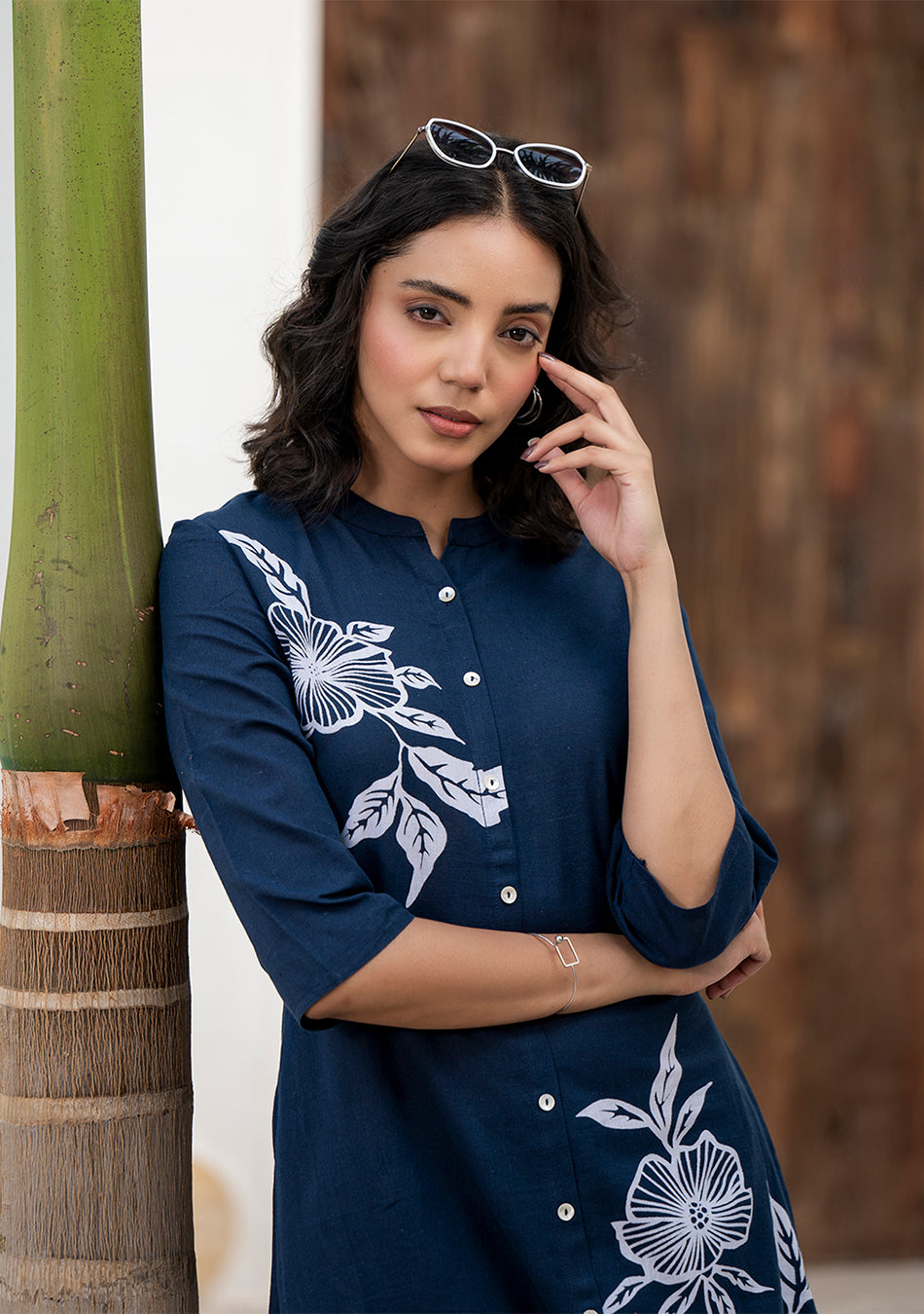 Navy Blue Floral Pattern Kurta Pant Set