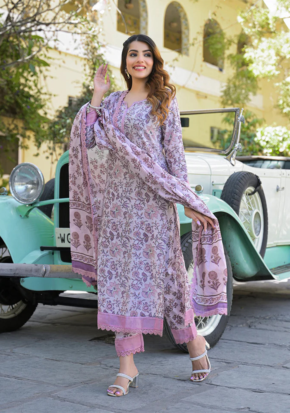 Light Purple Floral Printed kurta Pant with Dupatta