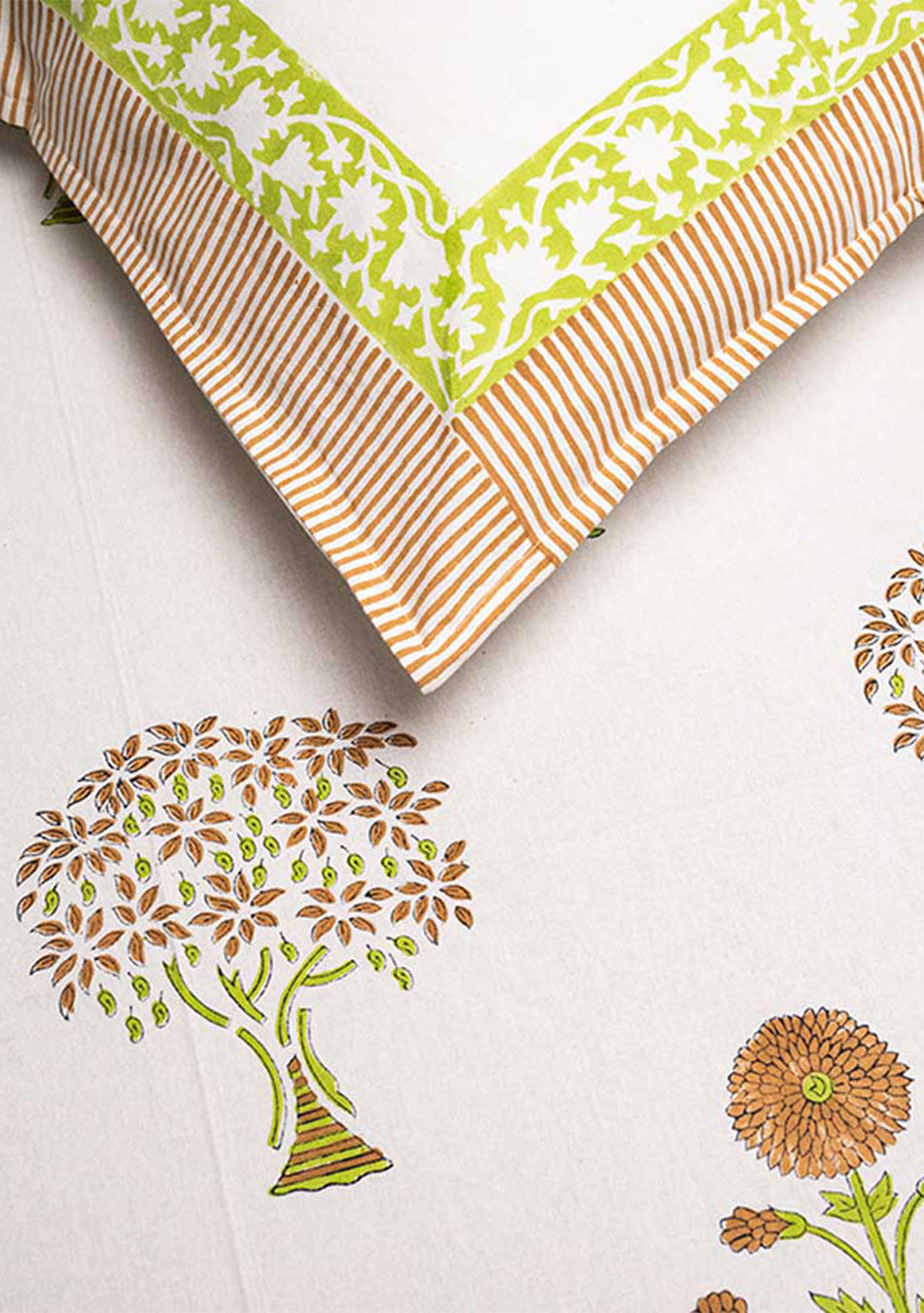 Chikoo Bedsheet