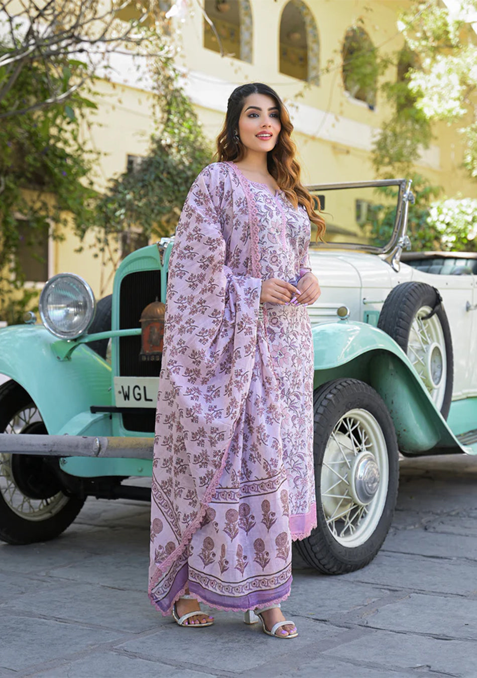 Light Purple Floral Printed kurta Pant with Dupatta
