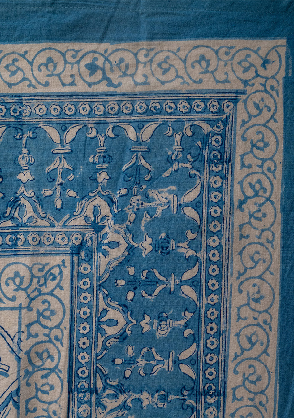 Blue Bouquet Bedsheet