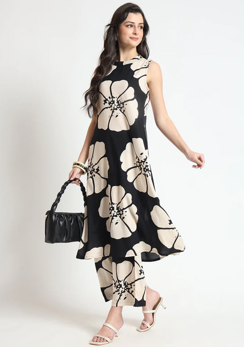 Black Floral Print Rayon Sleeveless Kurta with Pant
