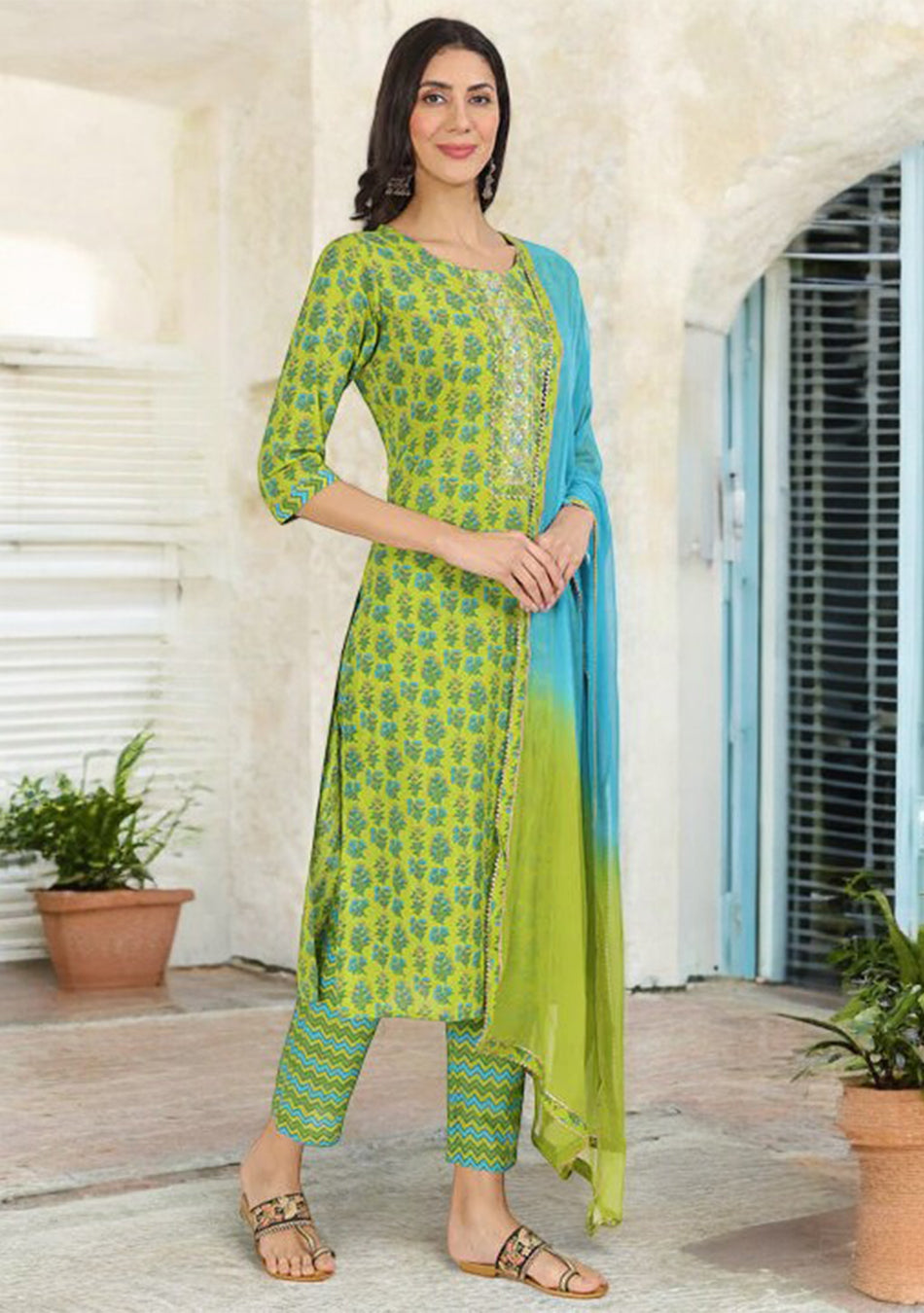 Green Floral Print Cotton Kurta Pants with Dupatta