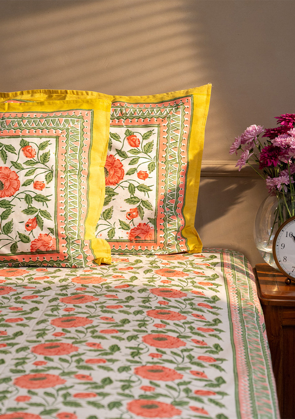 Chrysanthemum Pink-White Bedsheet