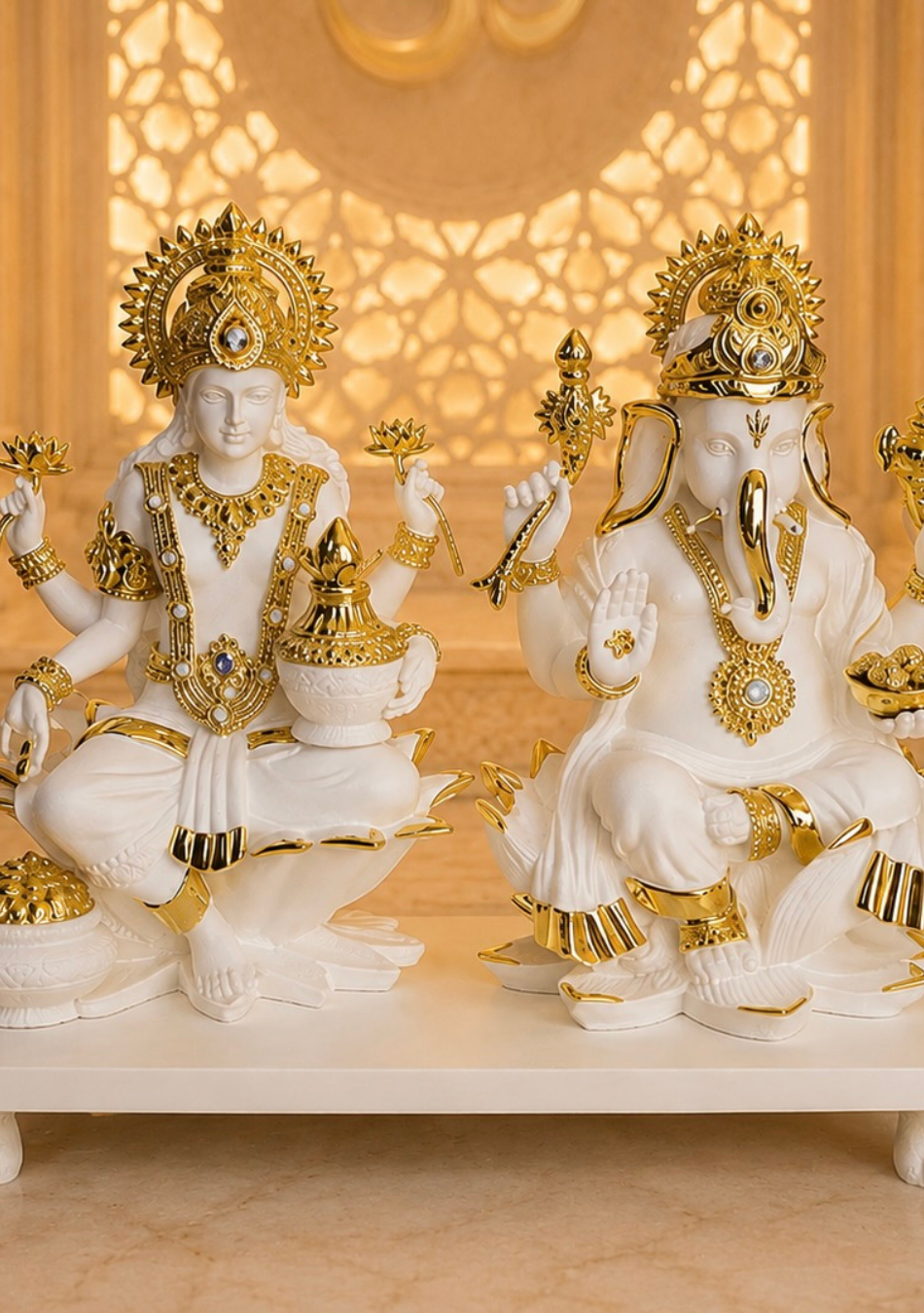 LAXMI GANESHA (MEDIUM)