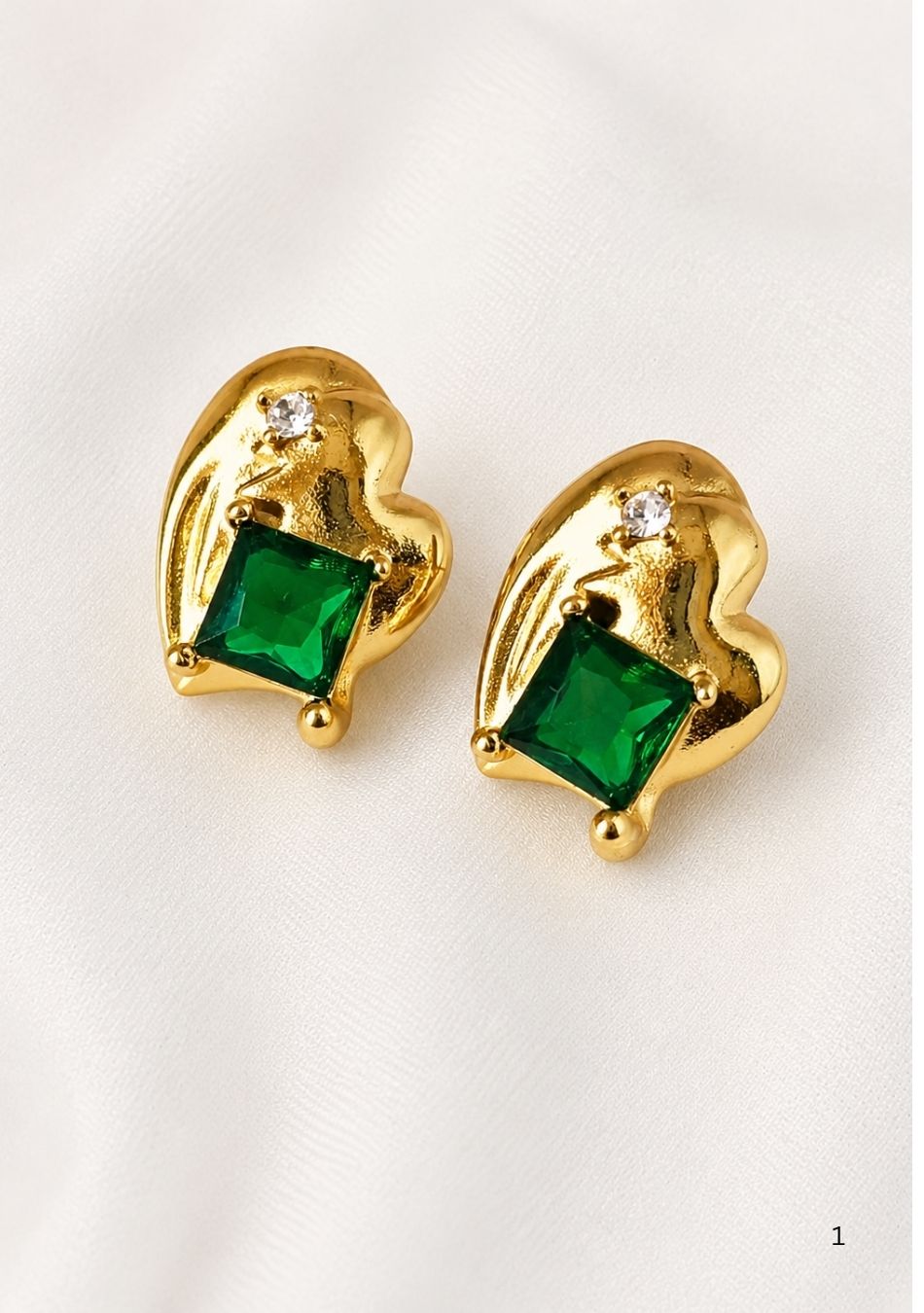 Emerald Shine Gold Studs