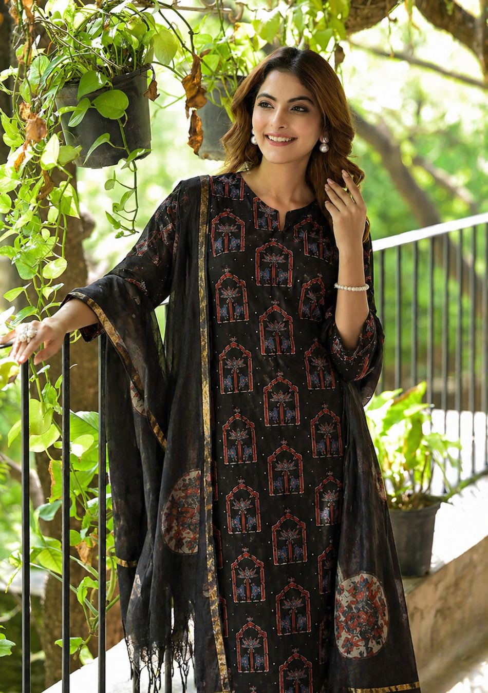 Aravalii Noir Mehraz Suit Set
