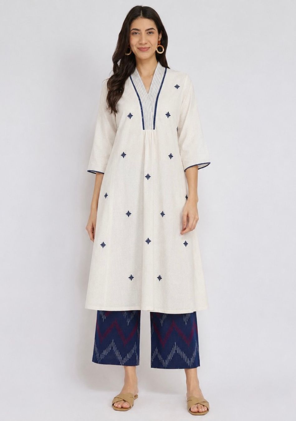 Aravalii Ivory Ikkat Noor Suit Set