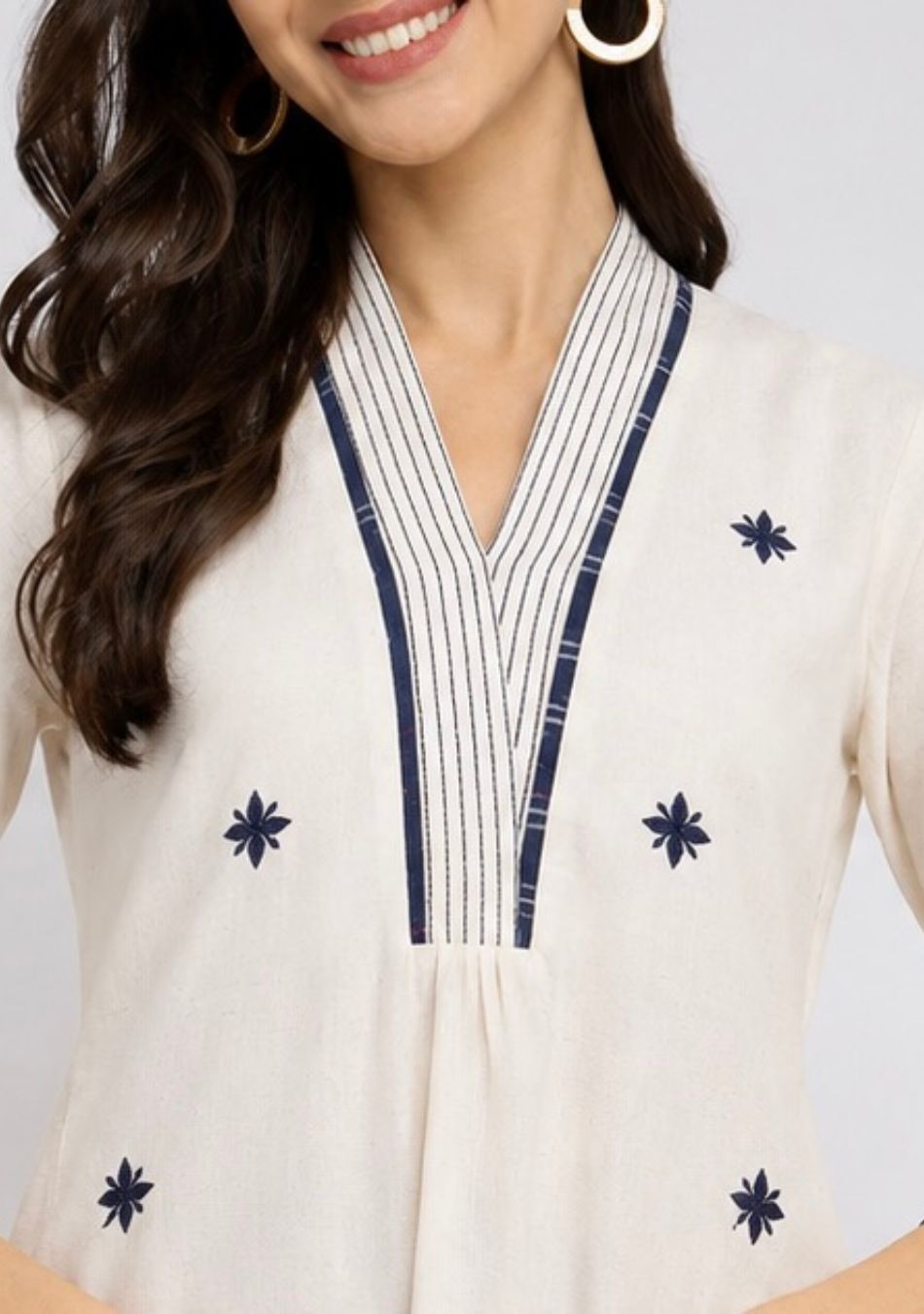 Aravalii Ivory Ikkat Noor Suit Set