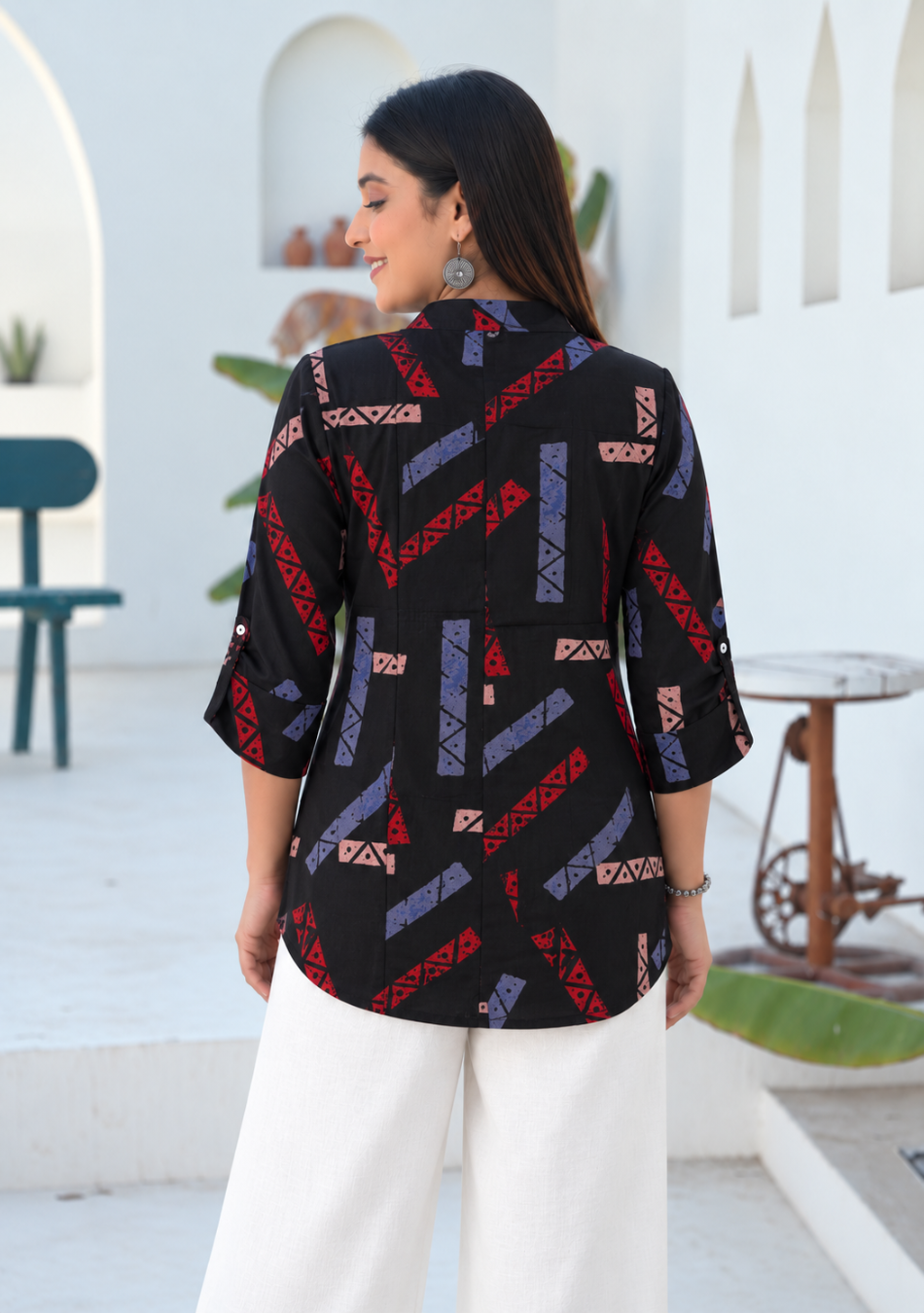 Tribal Trail Top