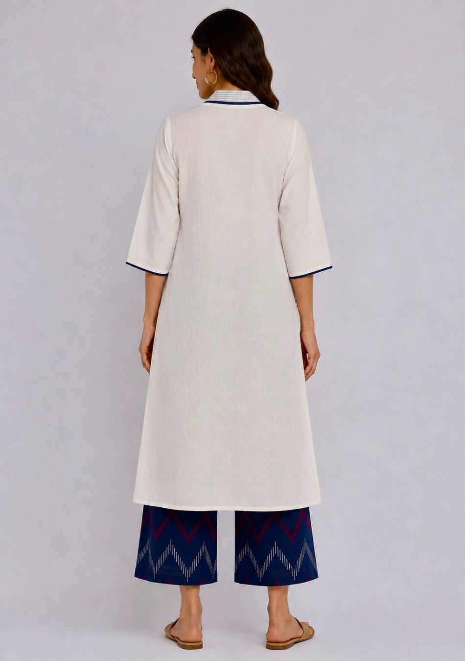 Aravalii Ivory Ikkat Noor Suit Set