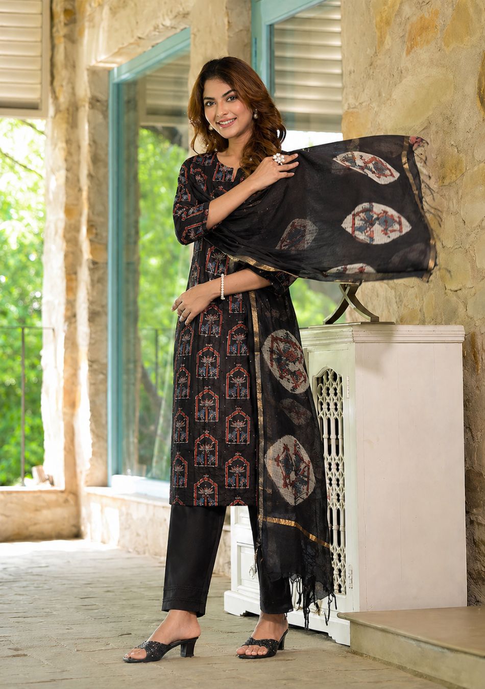 Aravalii Noir Mehraz Suit Set