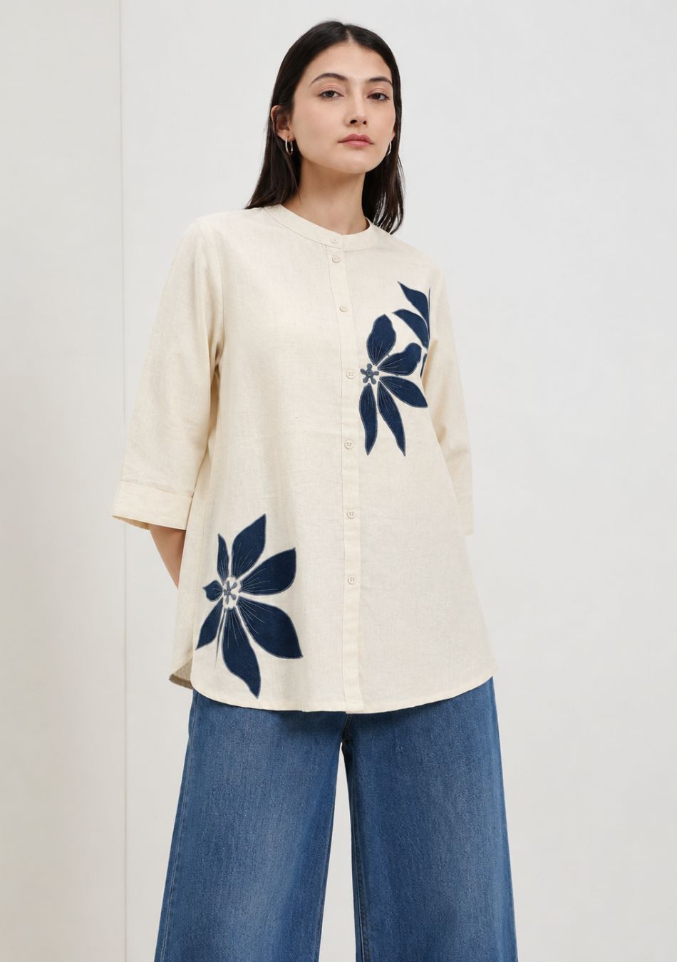 Aravalii Noir Petal Top