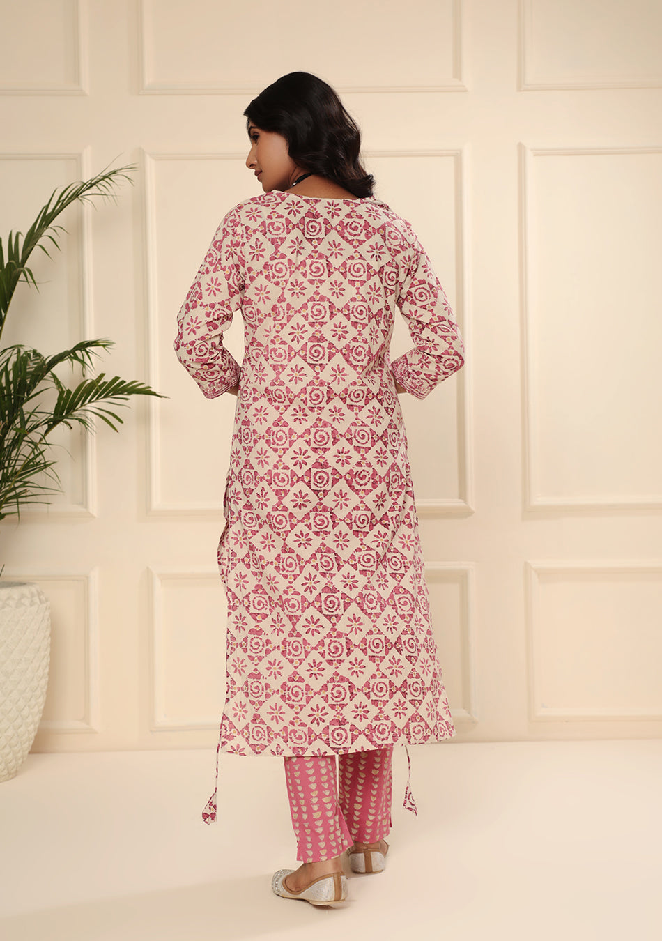 White & Red Floral Print kurta Pant set with Dupatta
