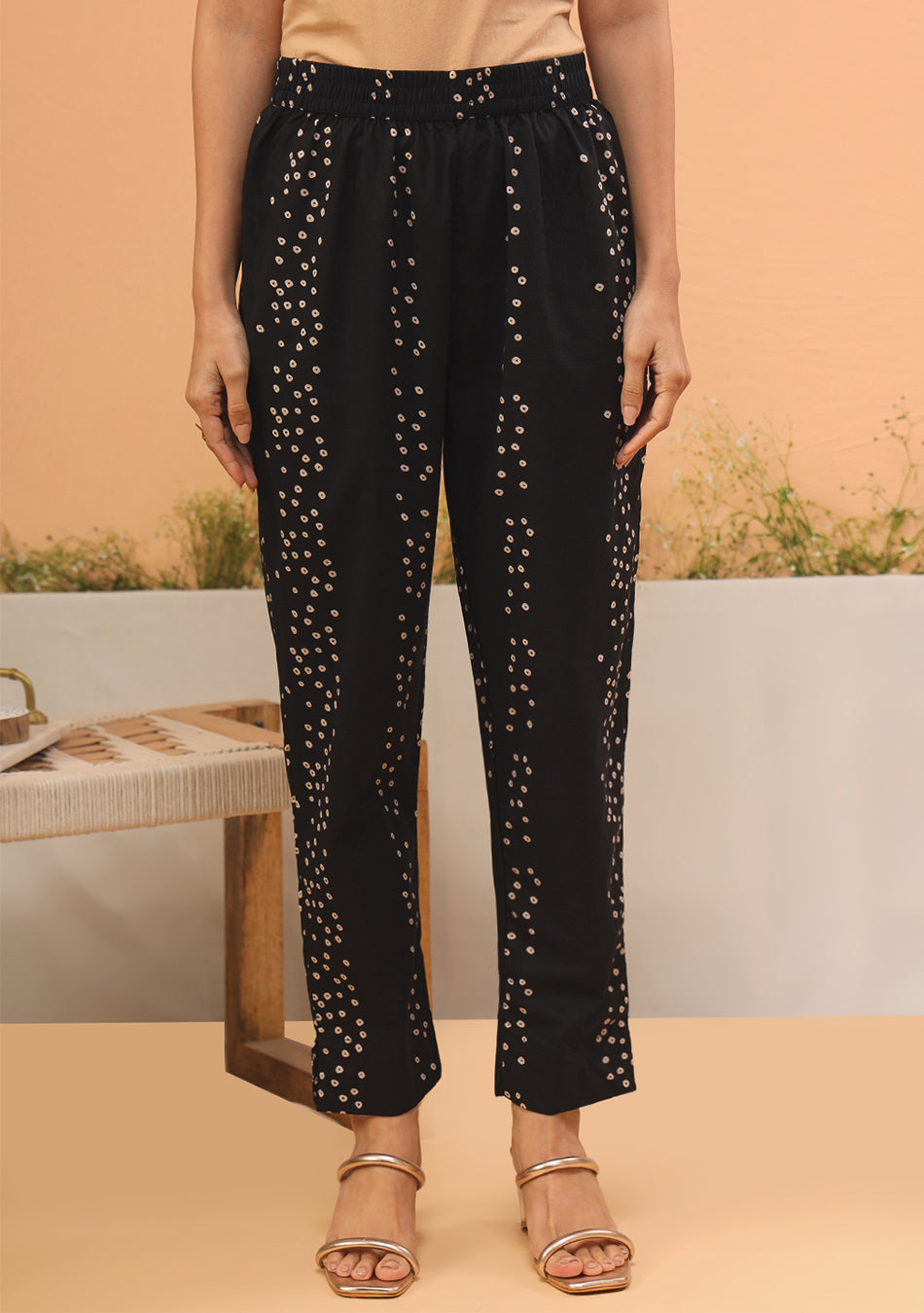 Black Ikkat Kurta Pant Set With Dupatta