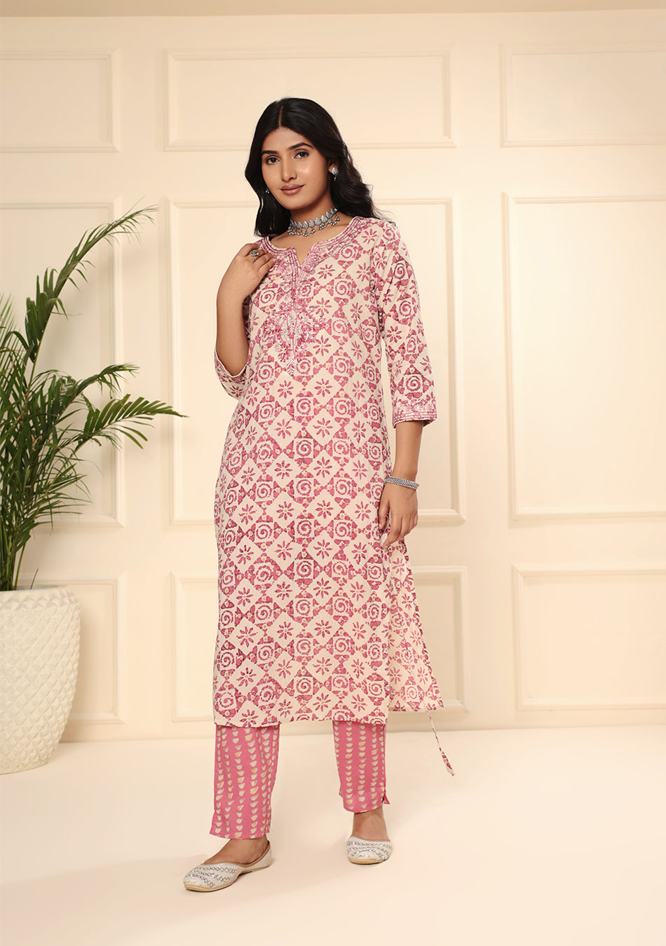 White & Red Floral Print kurta Pant set with Dupatta
