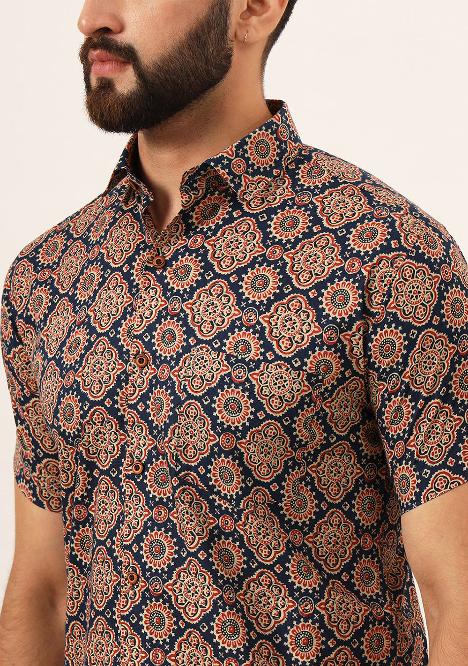 MultiColor Geometric Pure Cotton Regular Fit Casual Mem's Shirt