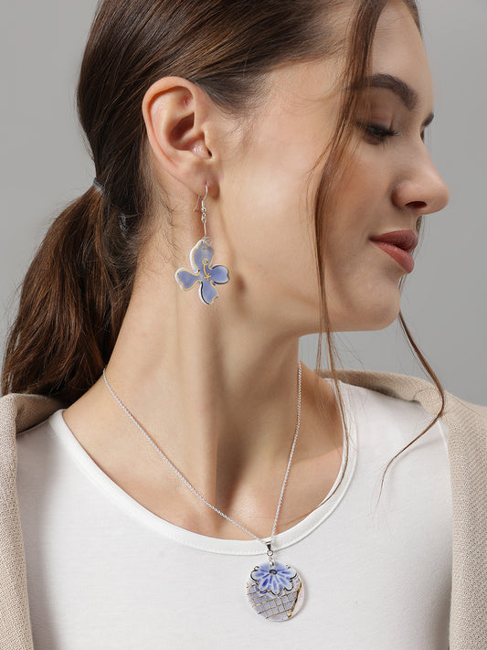 Sea blue Petal Earrings and Necklace set
