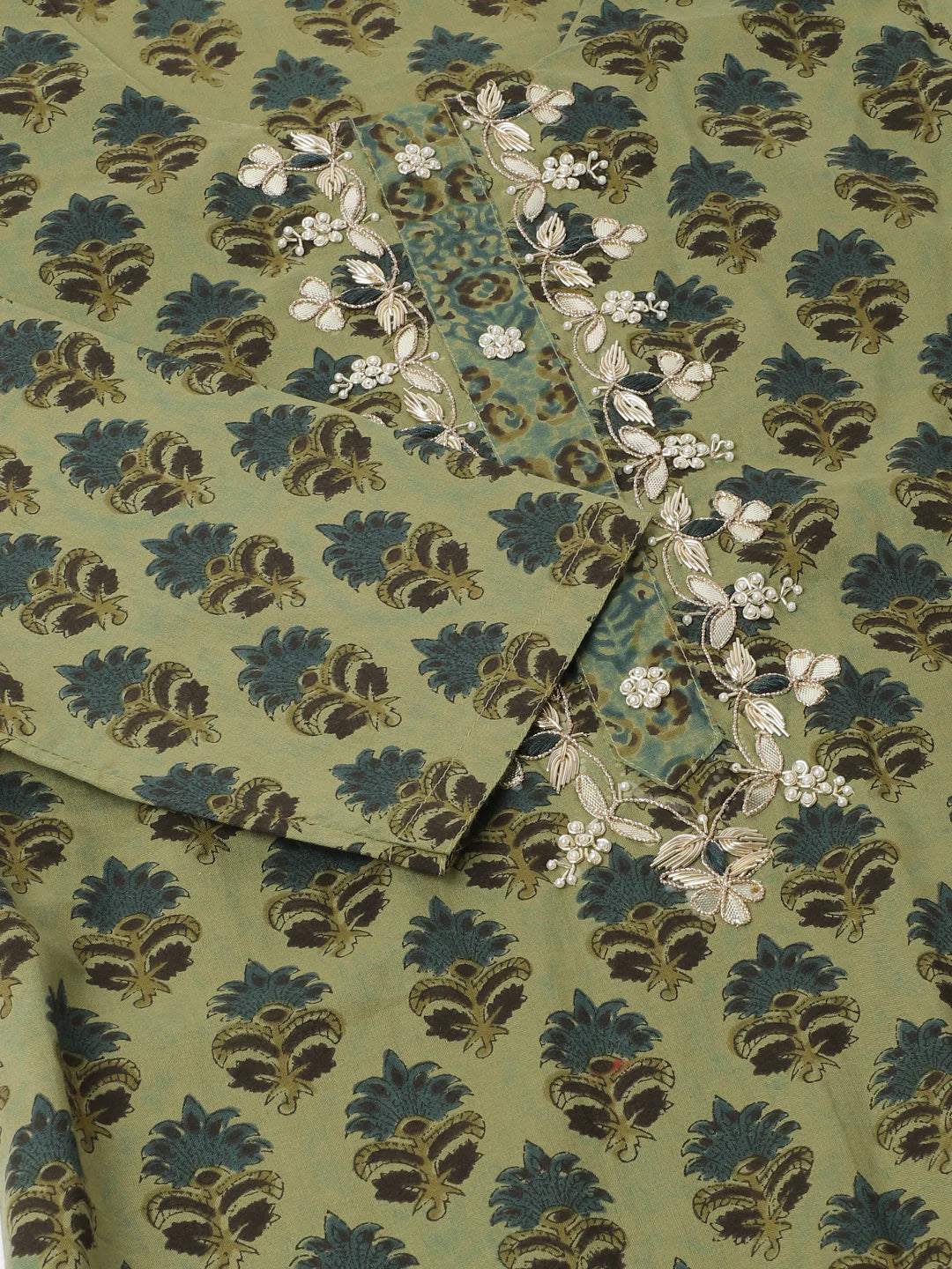 Floral Green Cotton Embroidered Kurta Set
