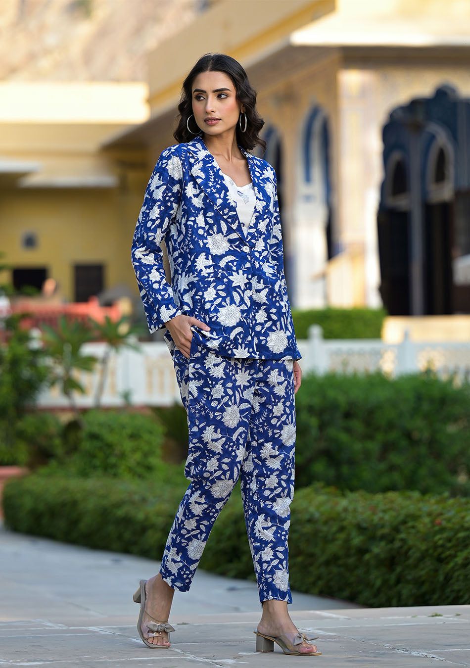 Blue & White Floral handblock Printed Co-ord Set