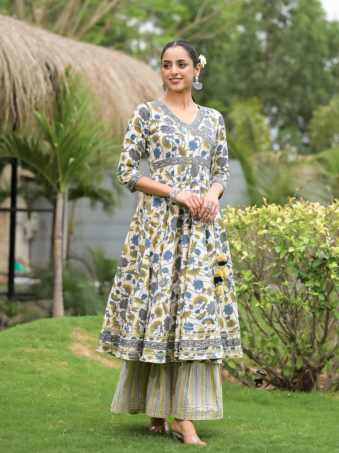 OffWhite Floral Print Kurta and Palazzo Set