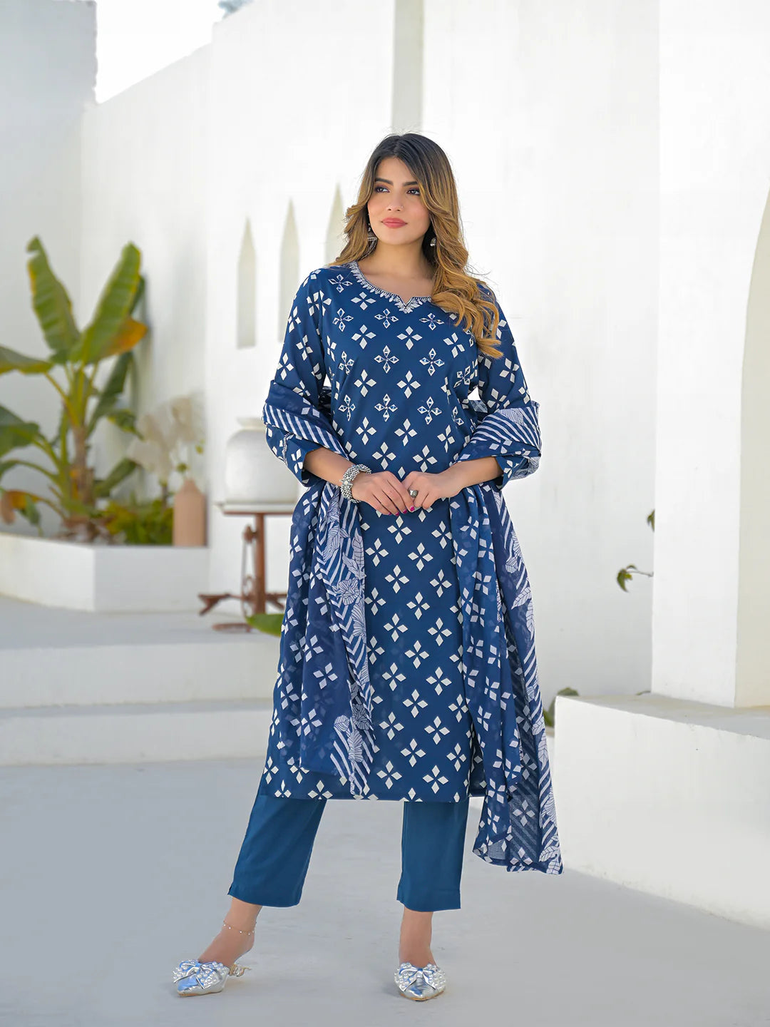 Blue Round Neck Cotton Straight Kurta Pant Set With Dupatta
