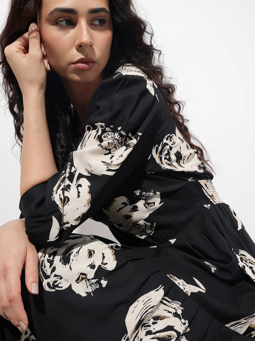 Aravalii Black V-Neck Midi Dress