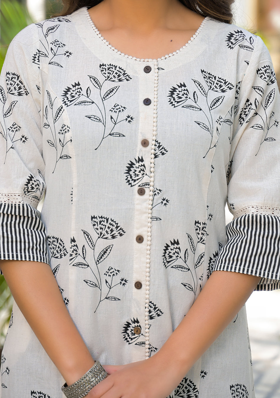 Chalk Mist Blossom Kurta