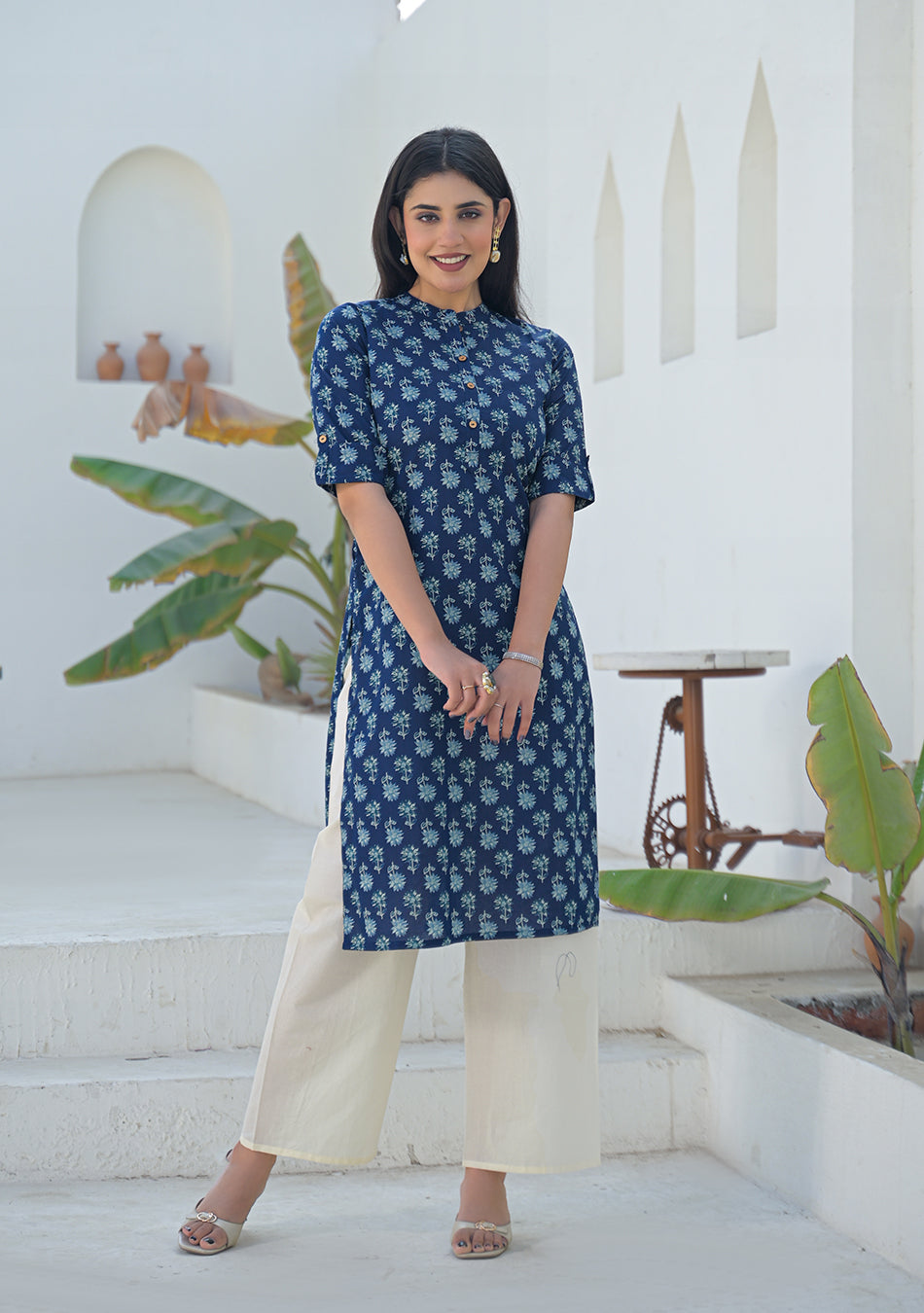Aravalii Indigo mini floral Print Kurta