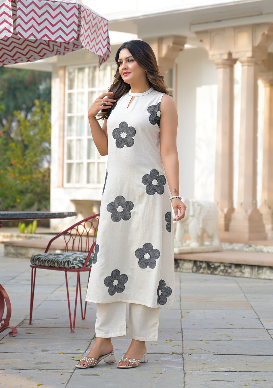 ARAVALII EMBROIDERED BLACK FLOWER CO-ORD SET