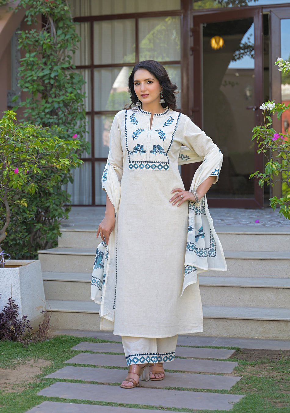 Ivory embroidered Twin Birds Suit Set