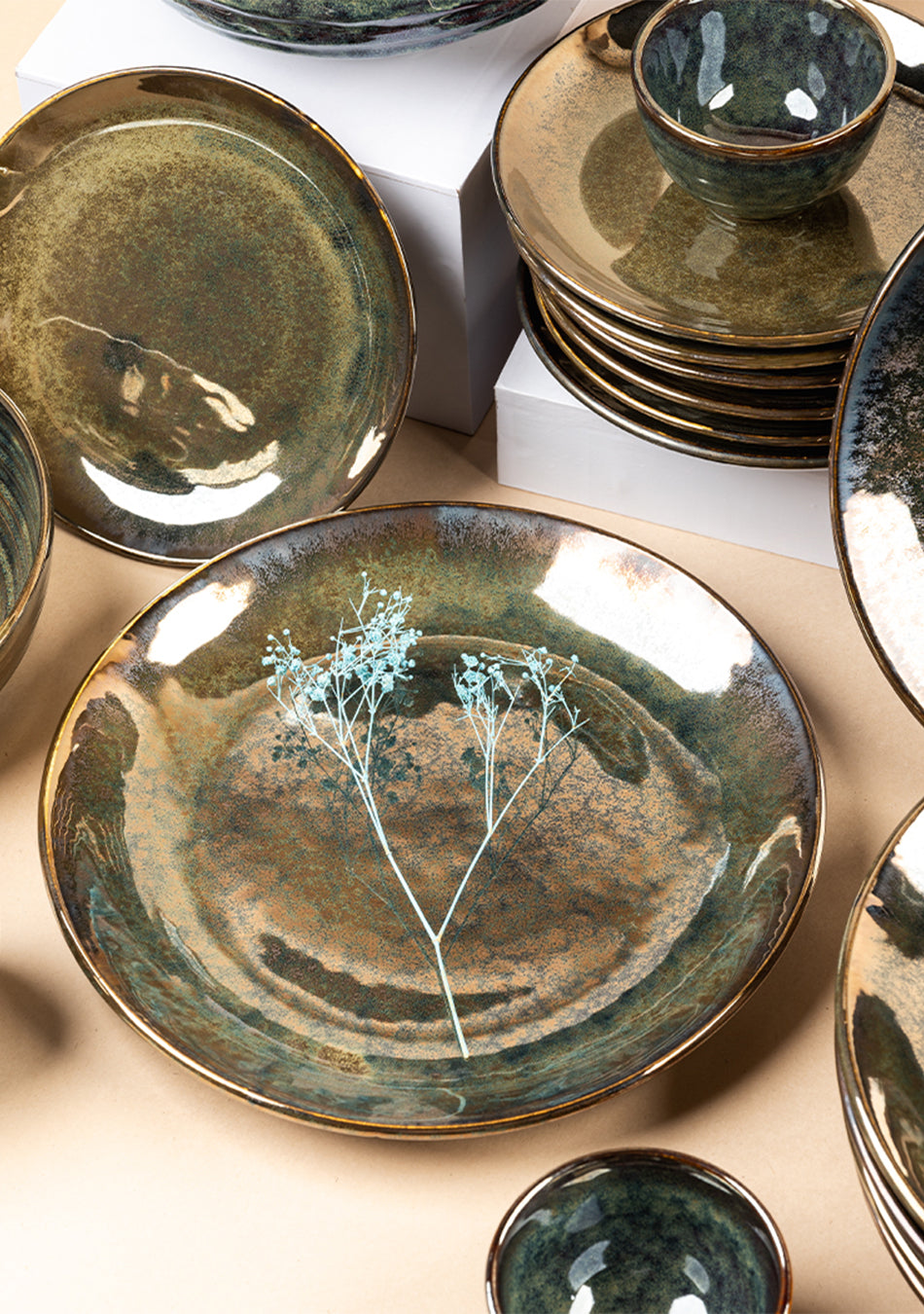 Auburn Glisten Dinnerset - Set of 21