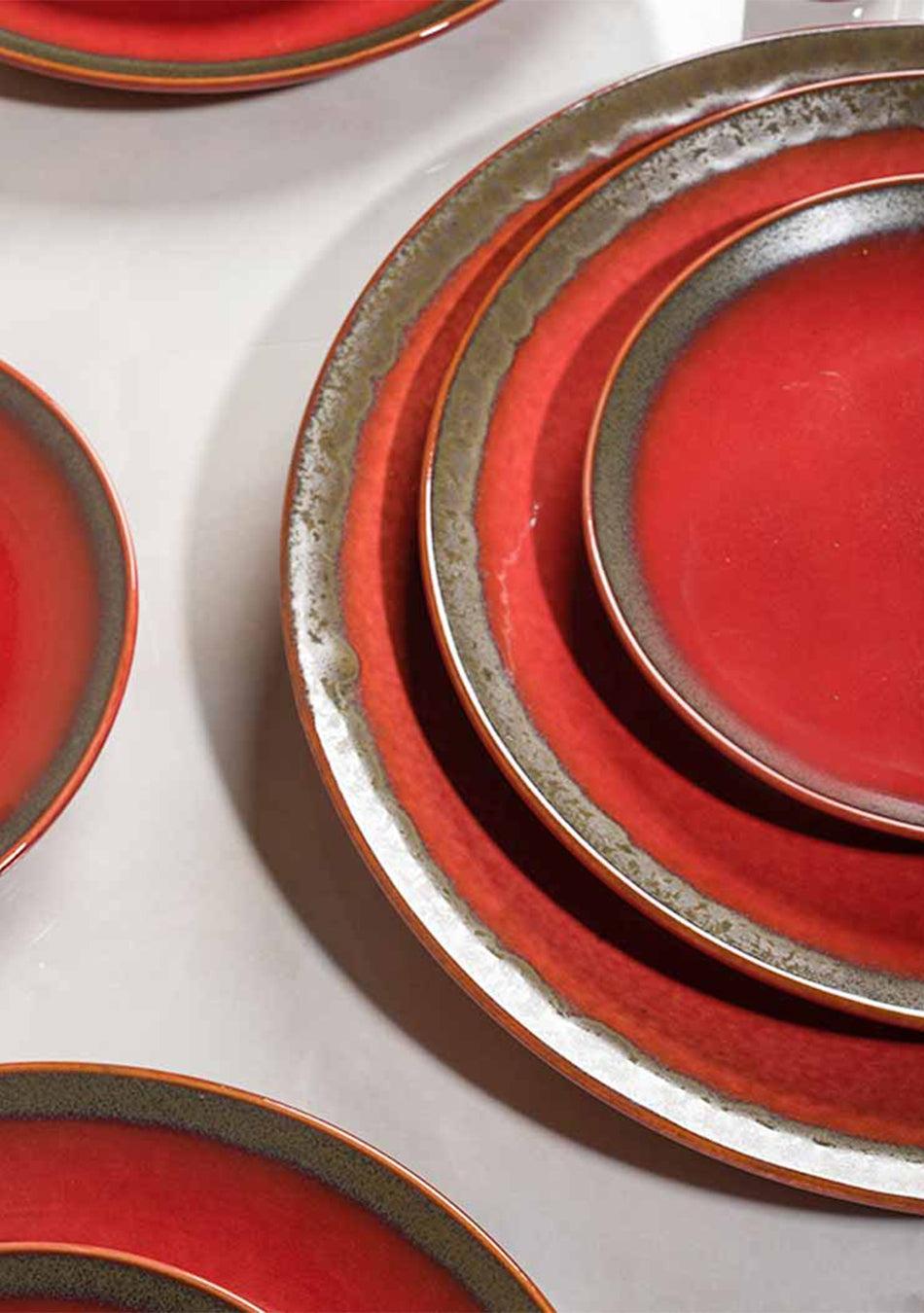 Rayleigh Sunset Dinnerset - Set of 37