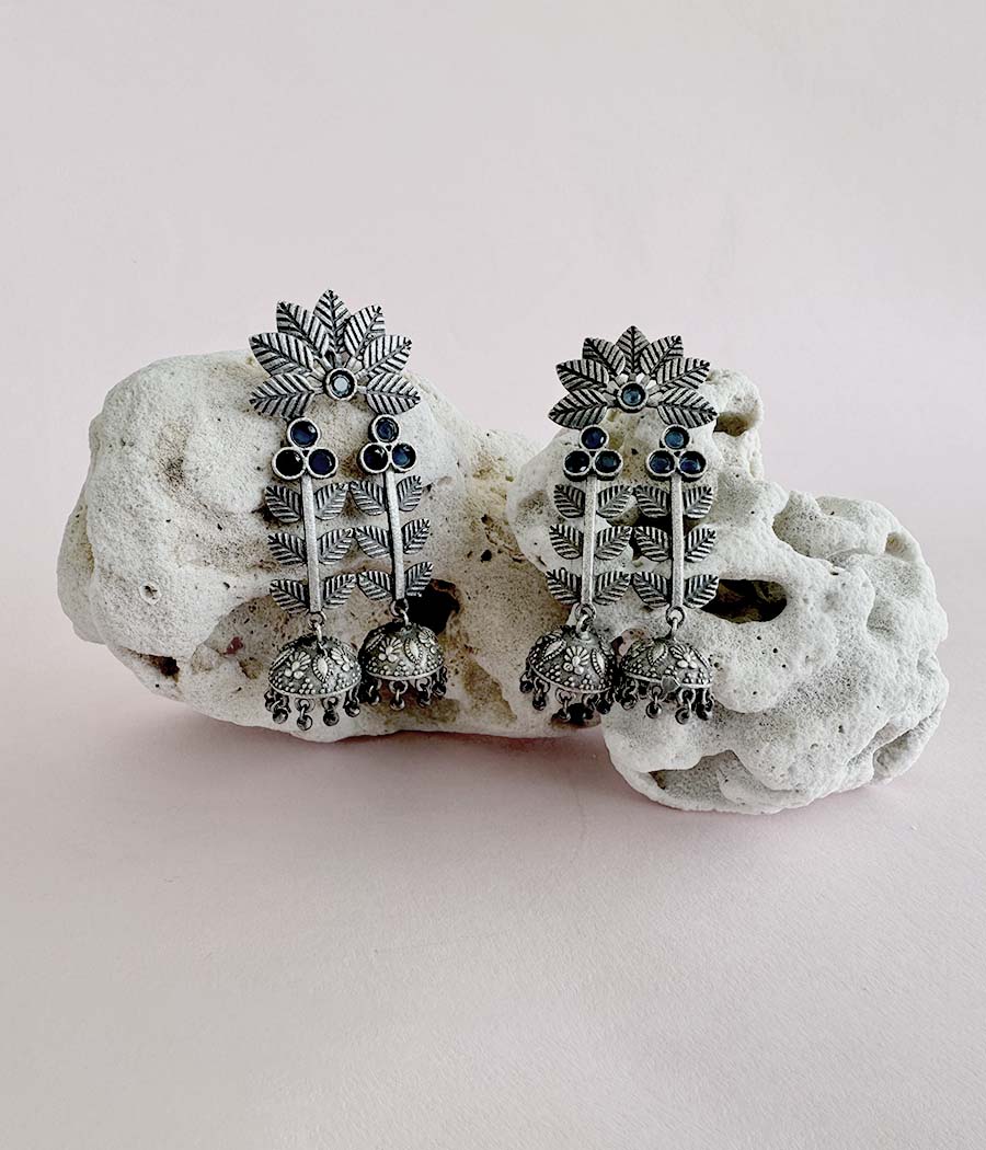 LOTUS BLOOM STUDS