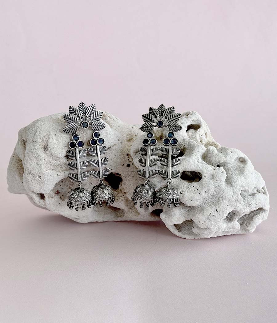LOTUS BLOOM STUDS