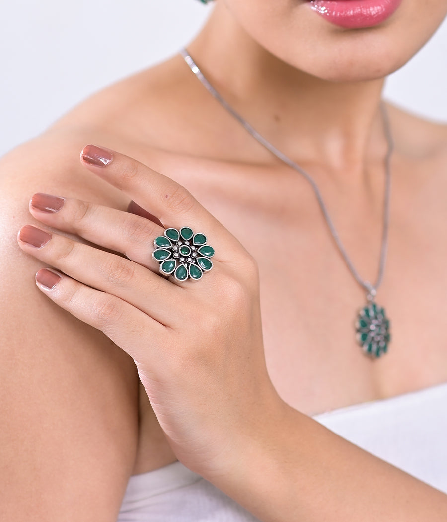 Emerald Blossom Pendant Set