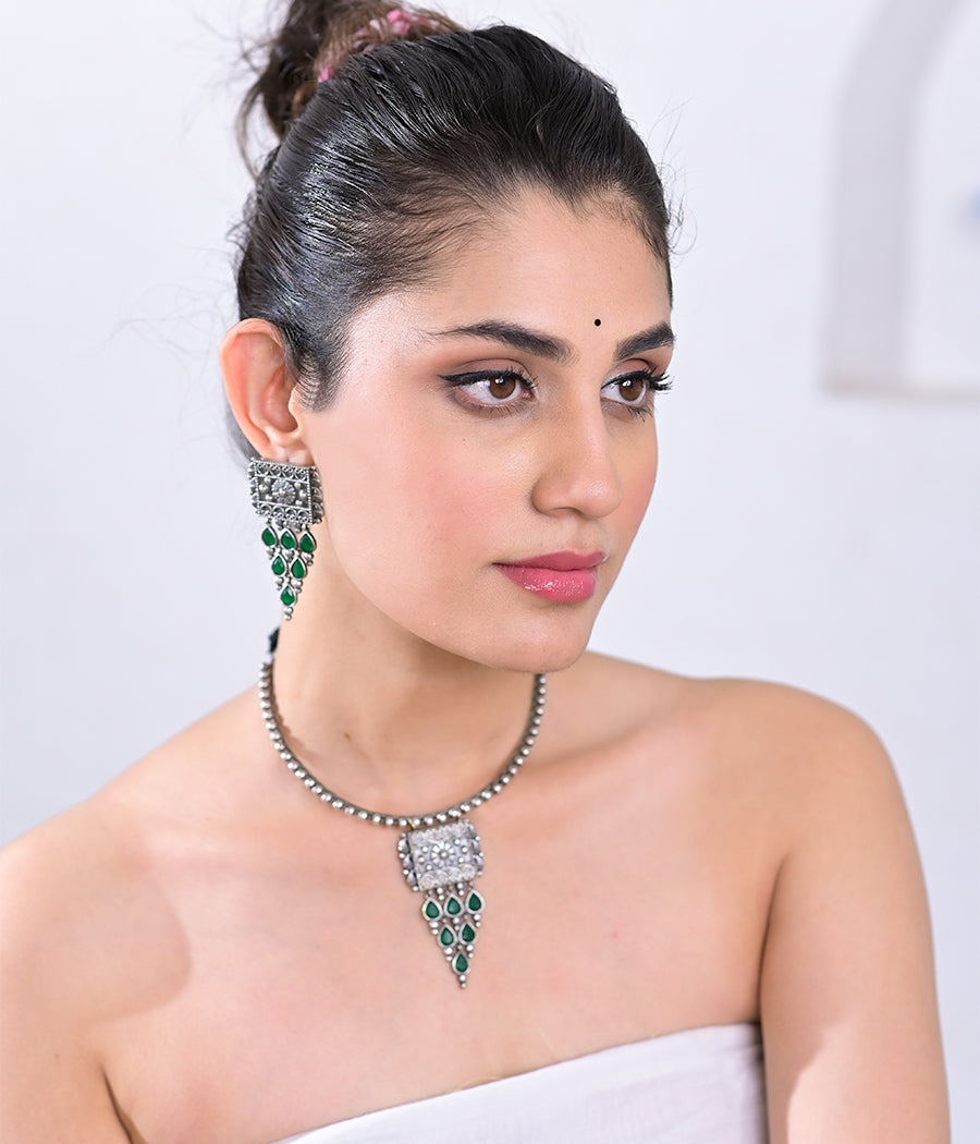 Emerald Oasis Choker Set
