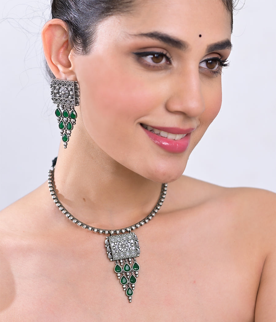 Emerald Oasis Choker Set