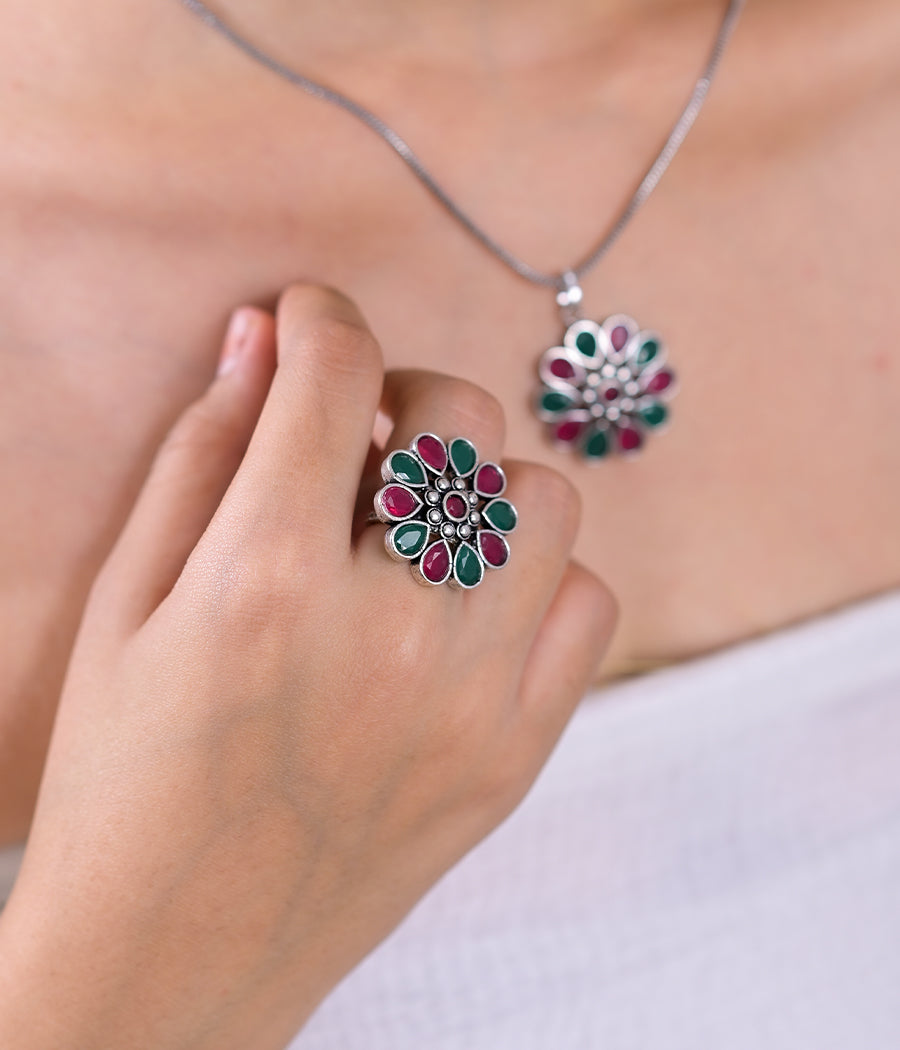 Crimson & Ivy Blossom Pendant Set