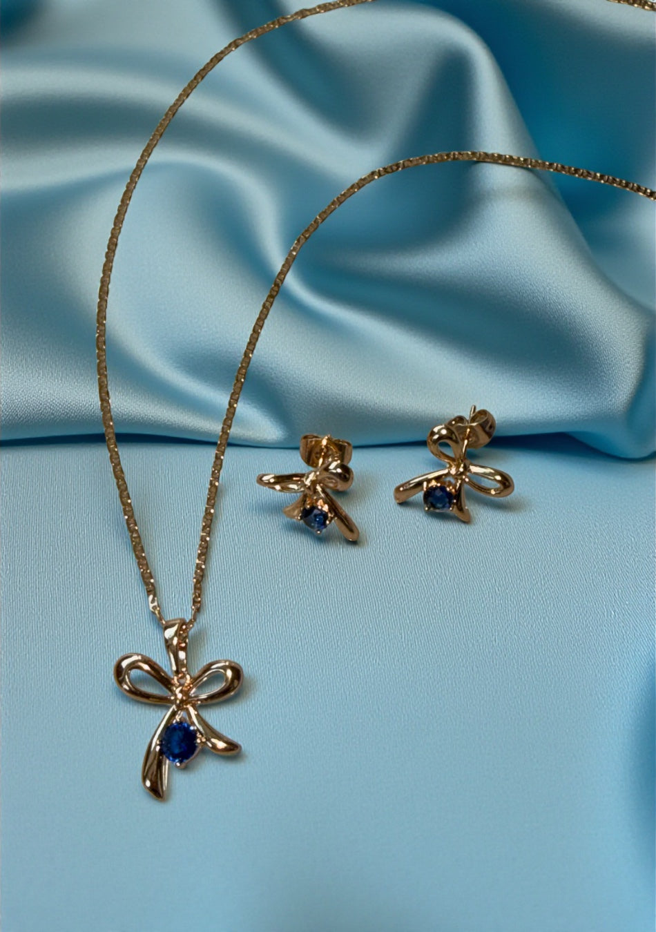Midnight Bow Sapphire Set