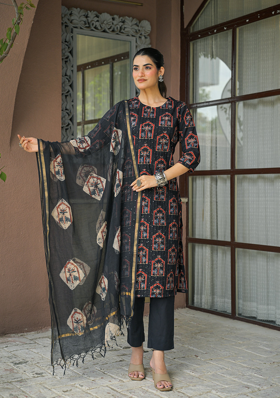 Aravalii Noir Mehraz Suit Set