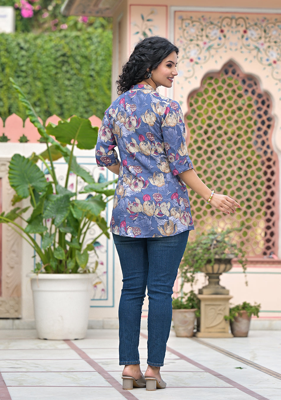 SLATE BLUE FLORAL TOP