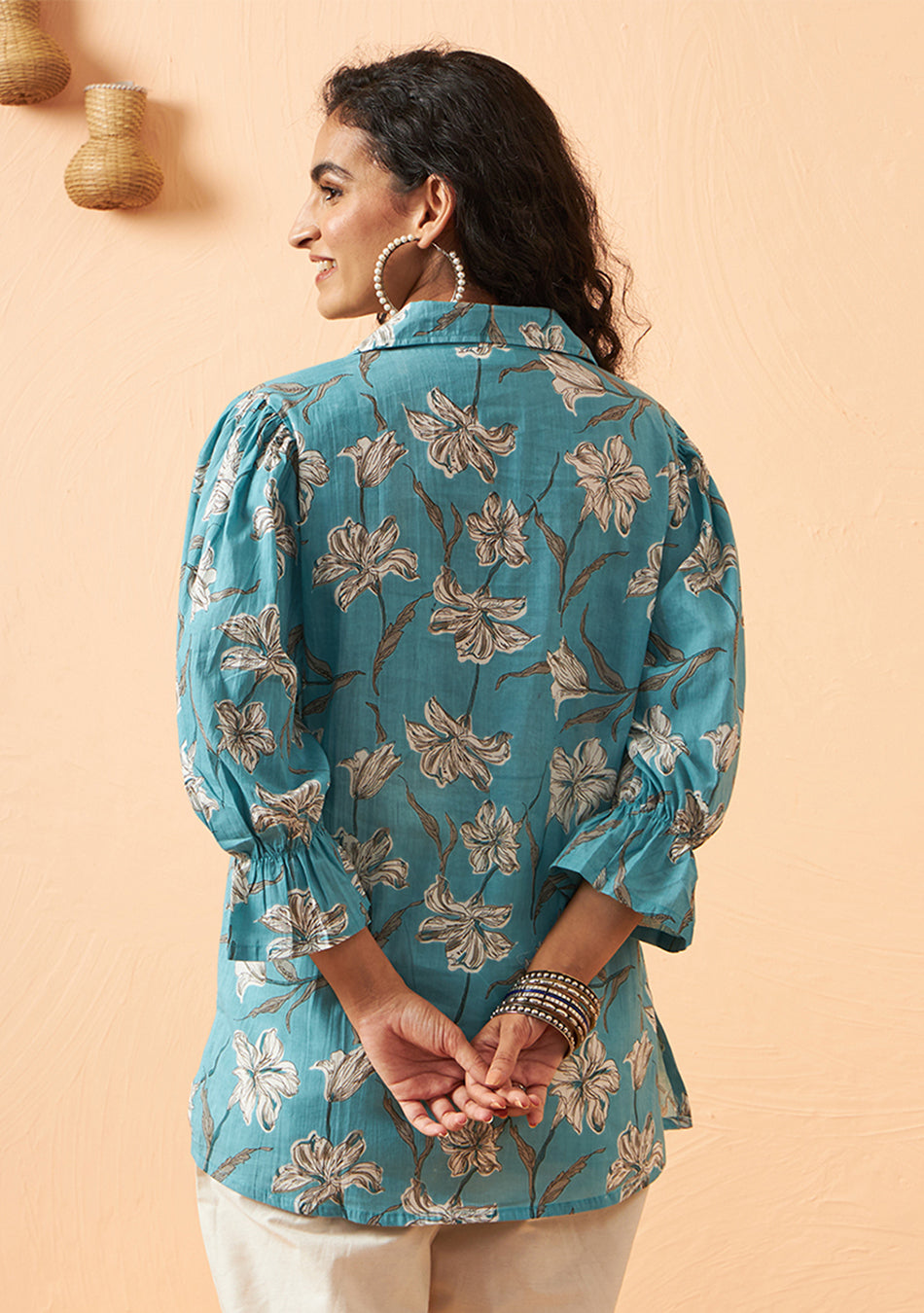 Turquoise blossom top